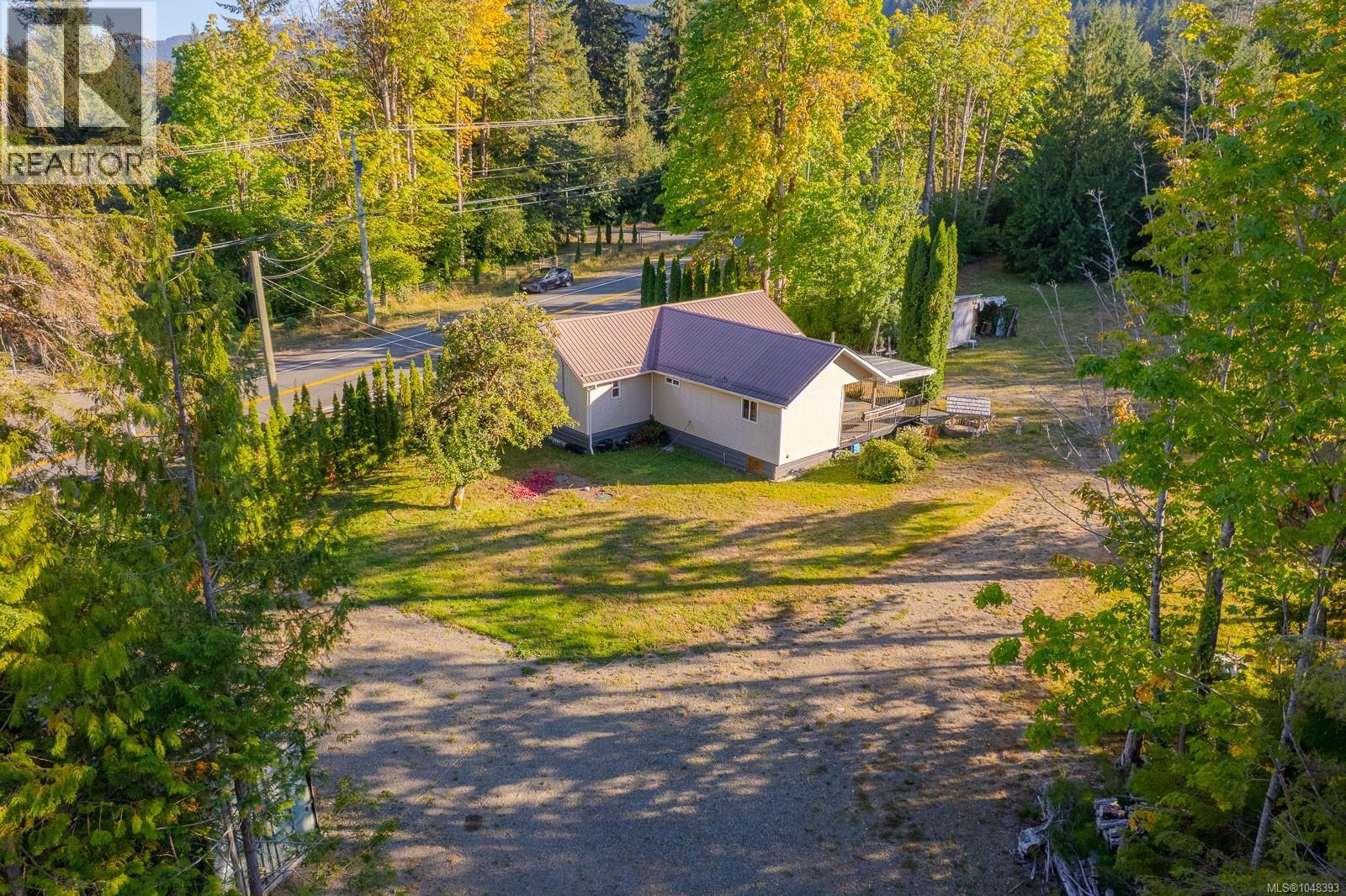 8331 Island Hwy S - 53