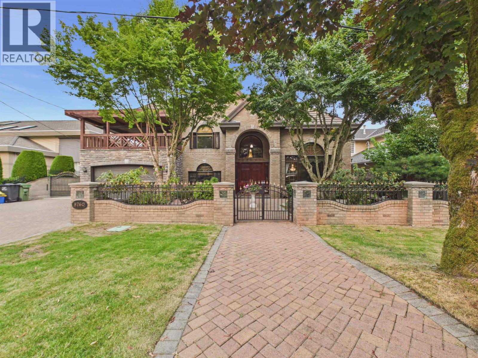 8760 WHEELER Road, Richmond, British Columbia, V6Y2M5, Richmond, British Columbia — photo 3 of 5