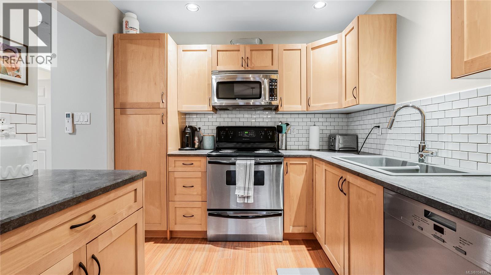 #110 724 Larkhall Rd - Image 12