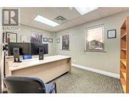2695 Hamilton Road, Sarnia, ON N0N1C0 Photo 8