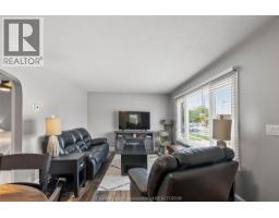 64 Park Avenue East, Chatham, ON N7M3V4 Photo 9