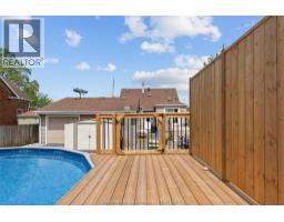 64 Park Avenue East, Chatham, ON N7M3V4 Photo 44