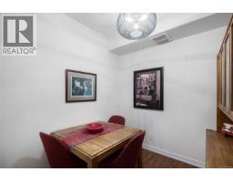 201 3915 Carey Rd, Saanich, BC V8Z4E3 Photo 15