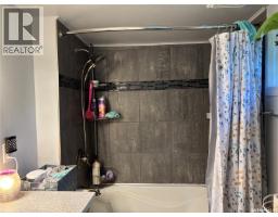 944 Brown Street, Moose Jaw, SK S6H2Z2 Photo 18