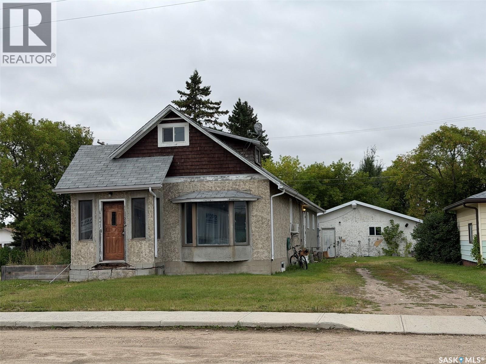 207 Main STREET - 1