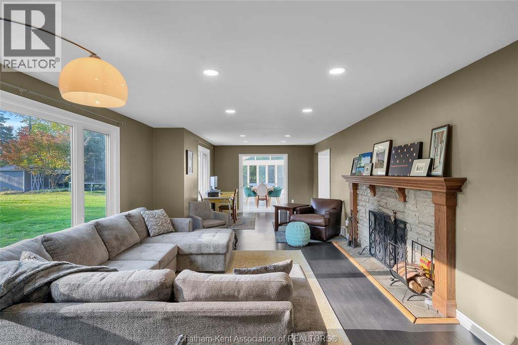 6 Devon Drive — photo 12