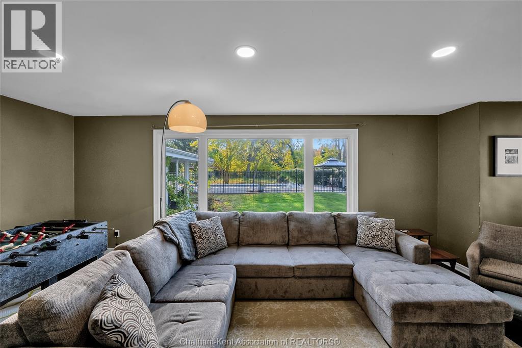 6 Devon Drive — photo 14