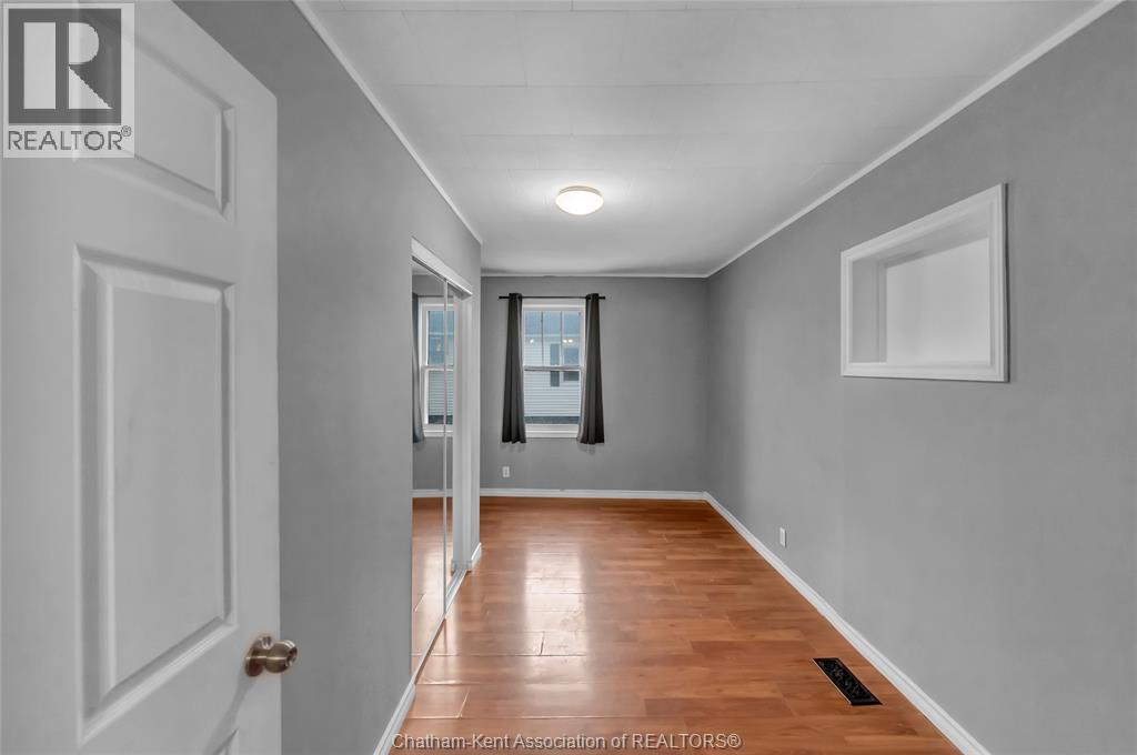 415 Queen STREET - 23