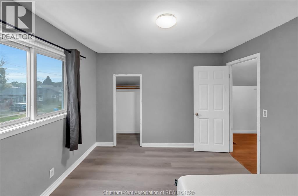 415 Queen STREET - 40