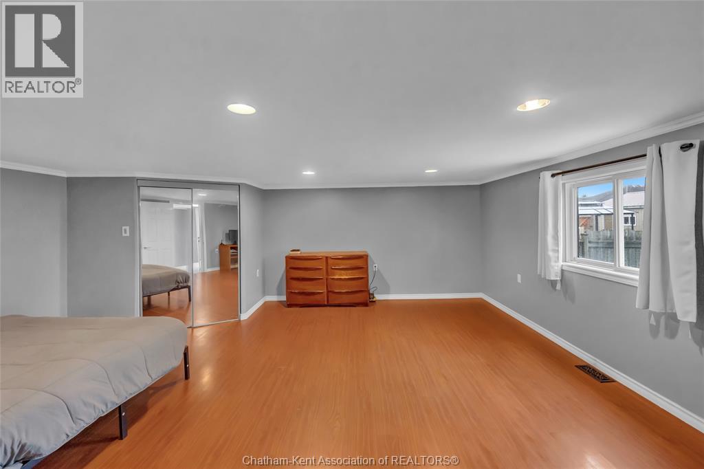 415 Queen STREET - Image 8