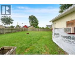 415 Queen Street, Wallaceburg, ON N8A1G8 Photo 47