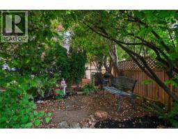 237 Wildwood Ave, Victoria, BC V8S3W2 Photo 30