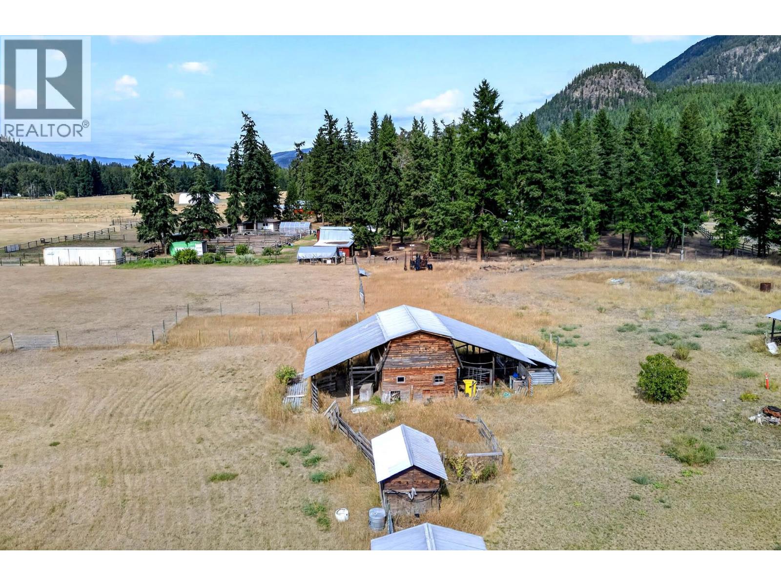 4079 Dixon Mountain Road - Image 37