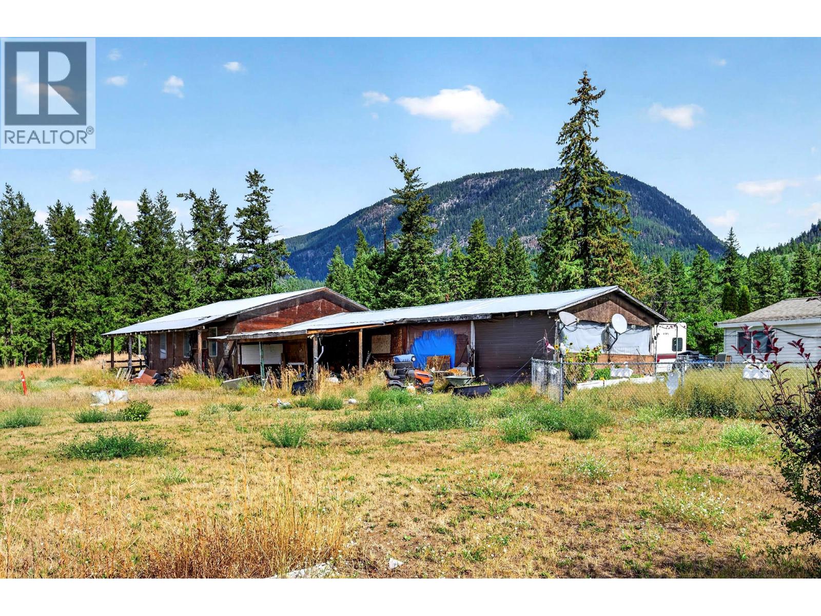 4079 Dixon Mountain Road - 40