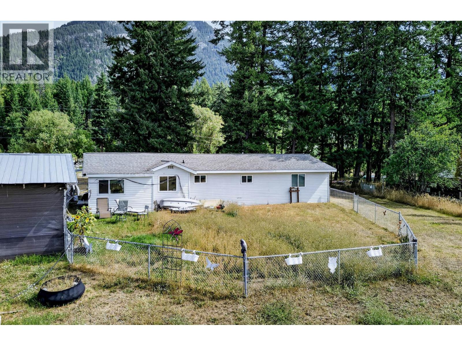 4079 Dixon Mountain Road - Image 31