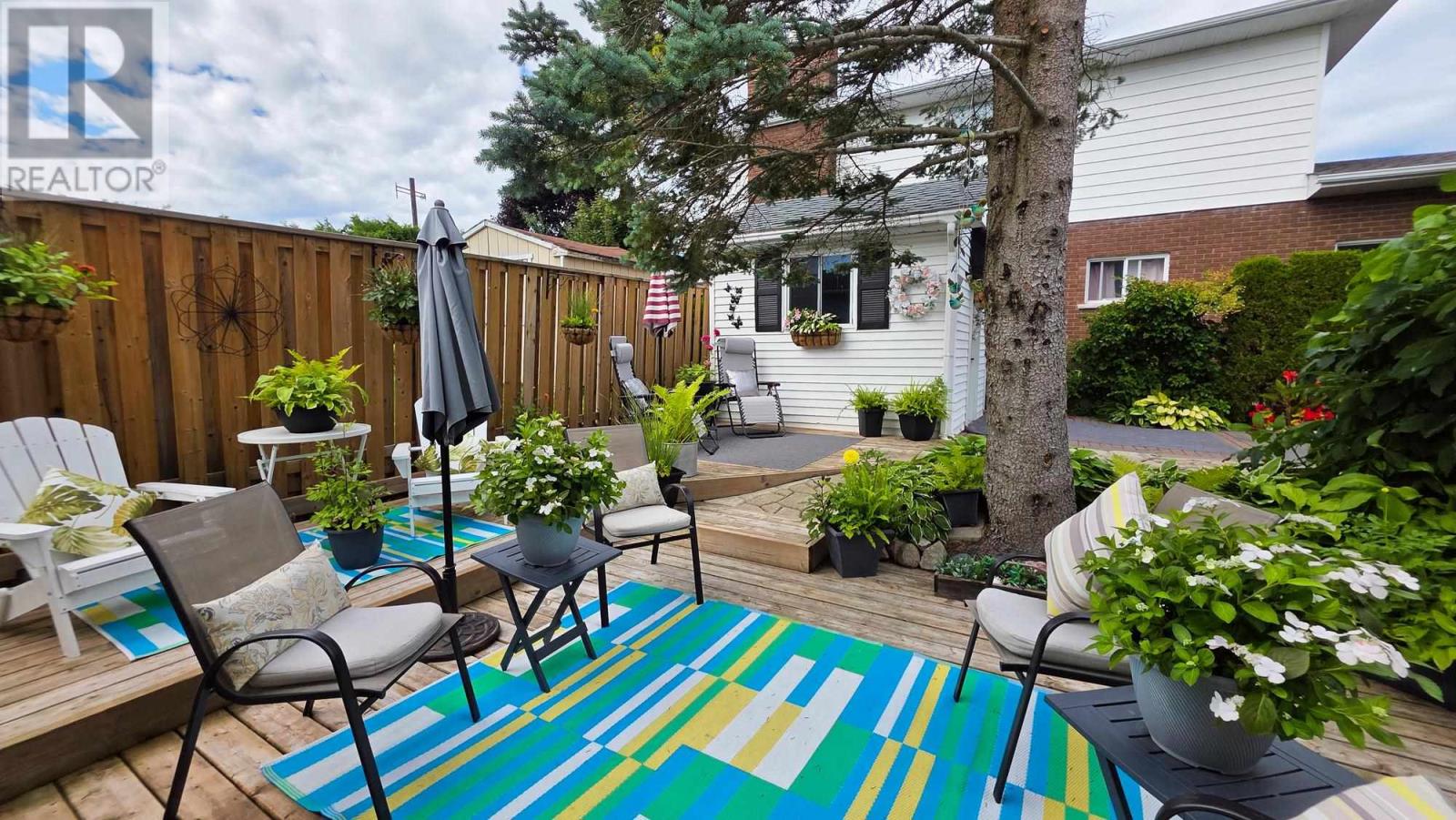 34 Fairmount DR - 11