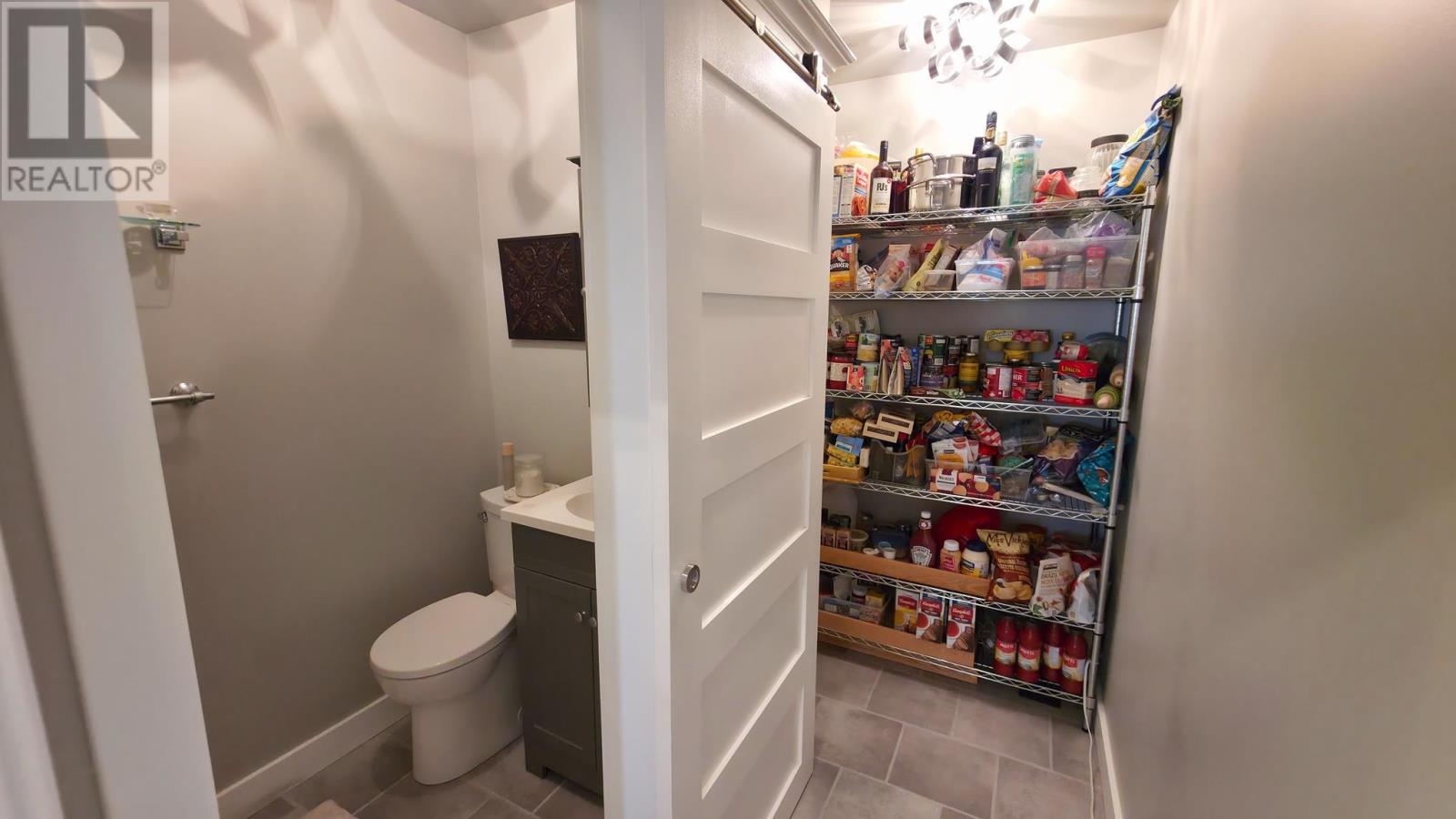 34 Fairmount DR - Image 33