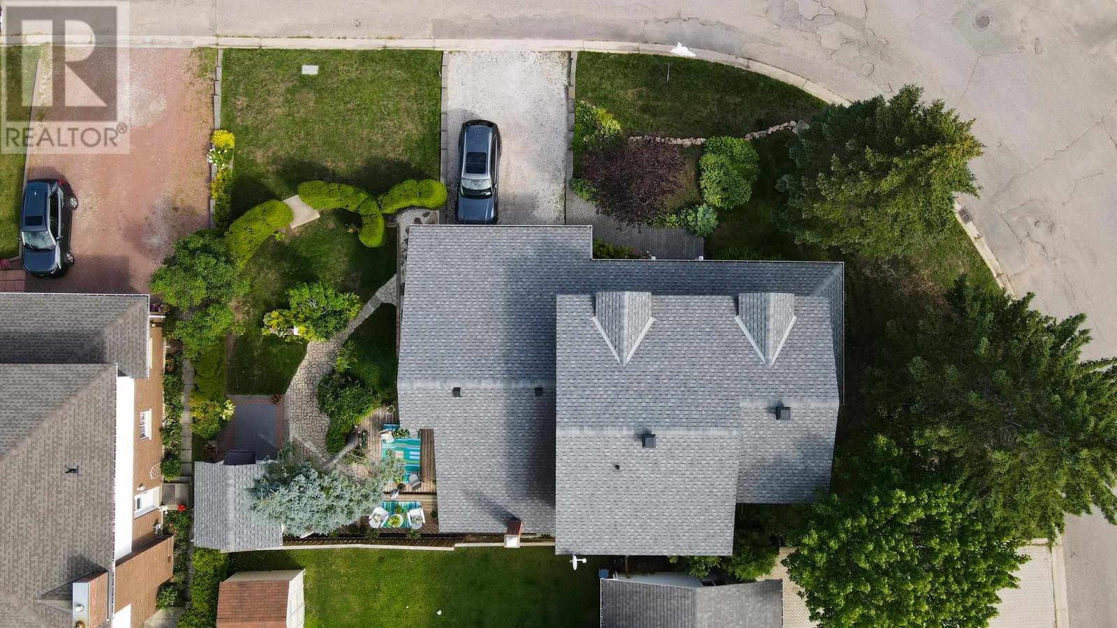 34 Fairmount DR - 6
