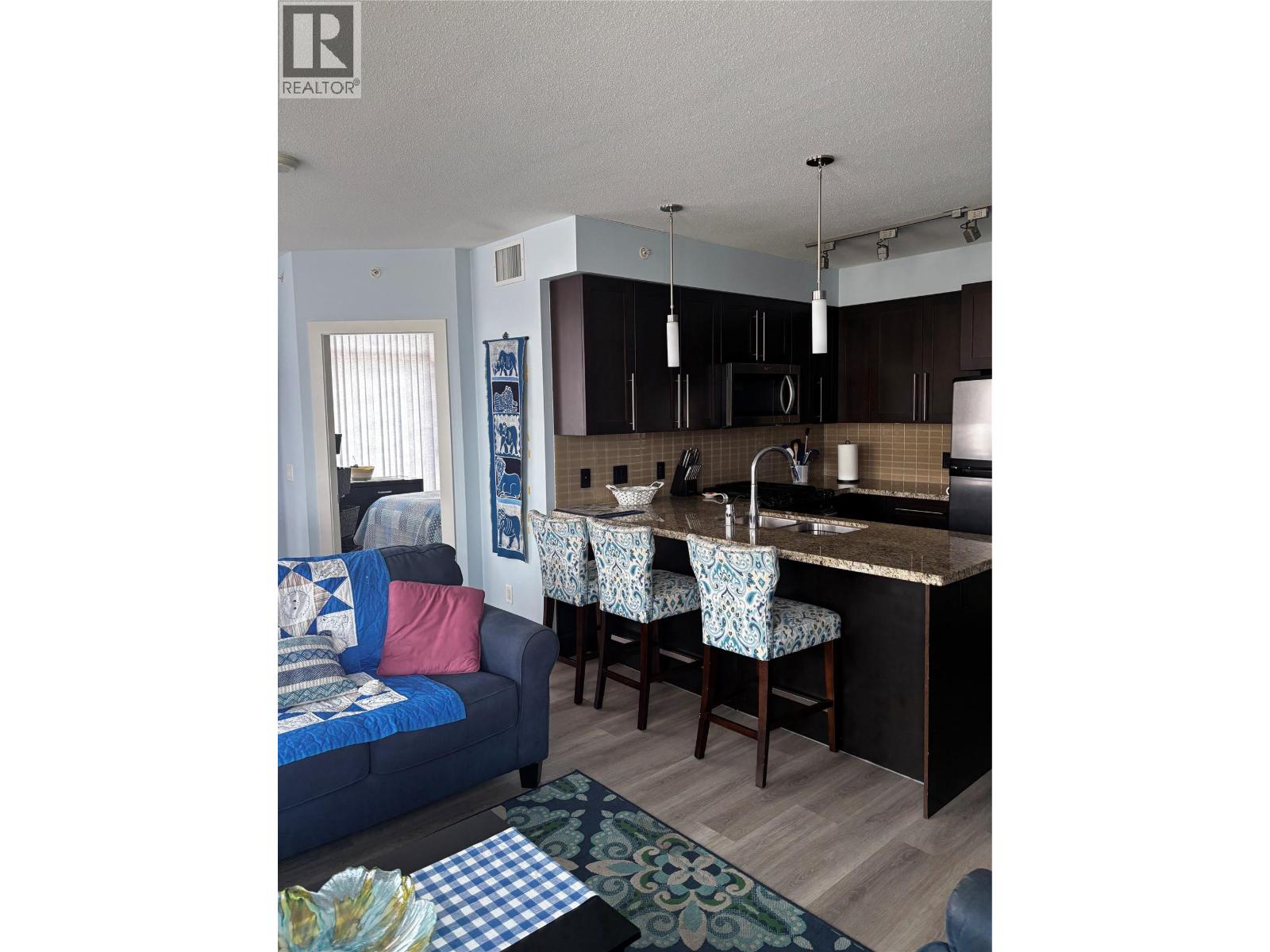 1503 1075 Sunset Drive, Kelowna