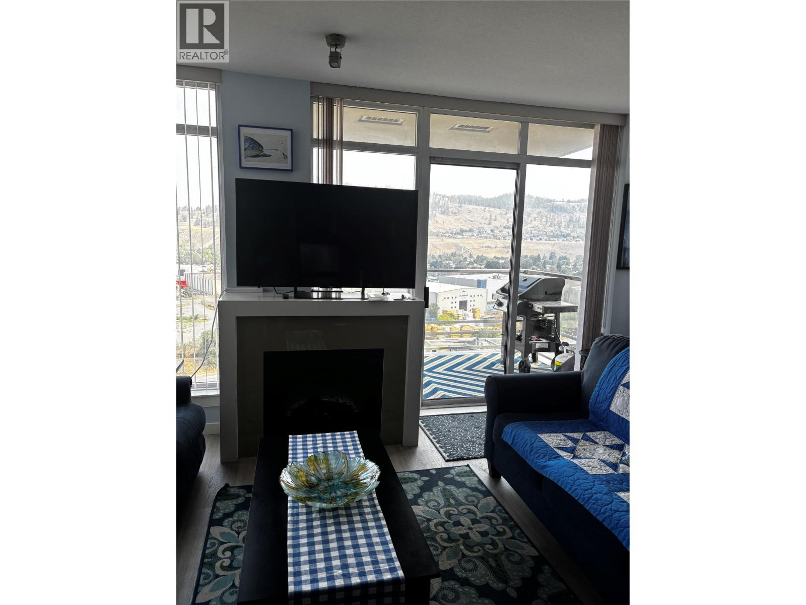 1503 1075 Sunset Drive, Kelowna