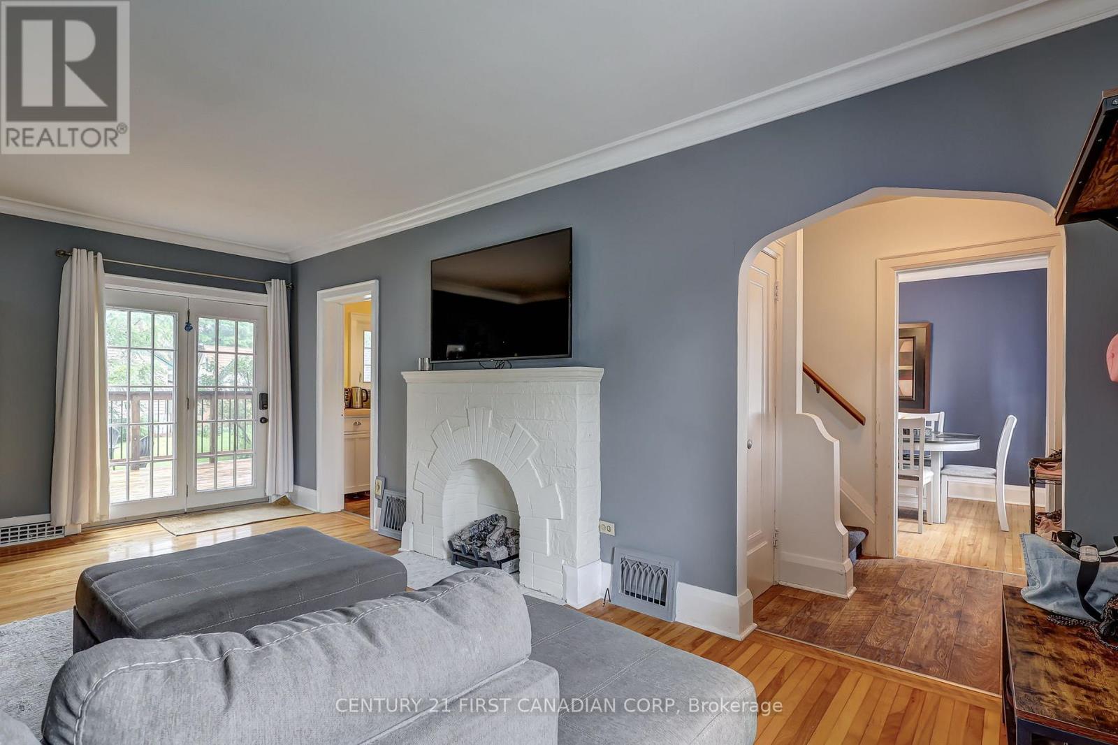 59 SOUTH STREET W - 11