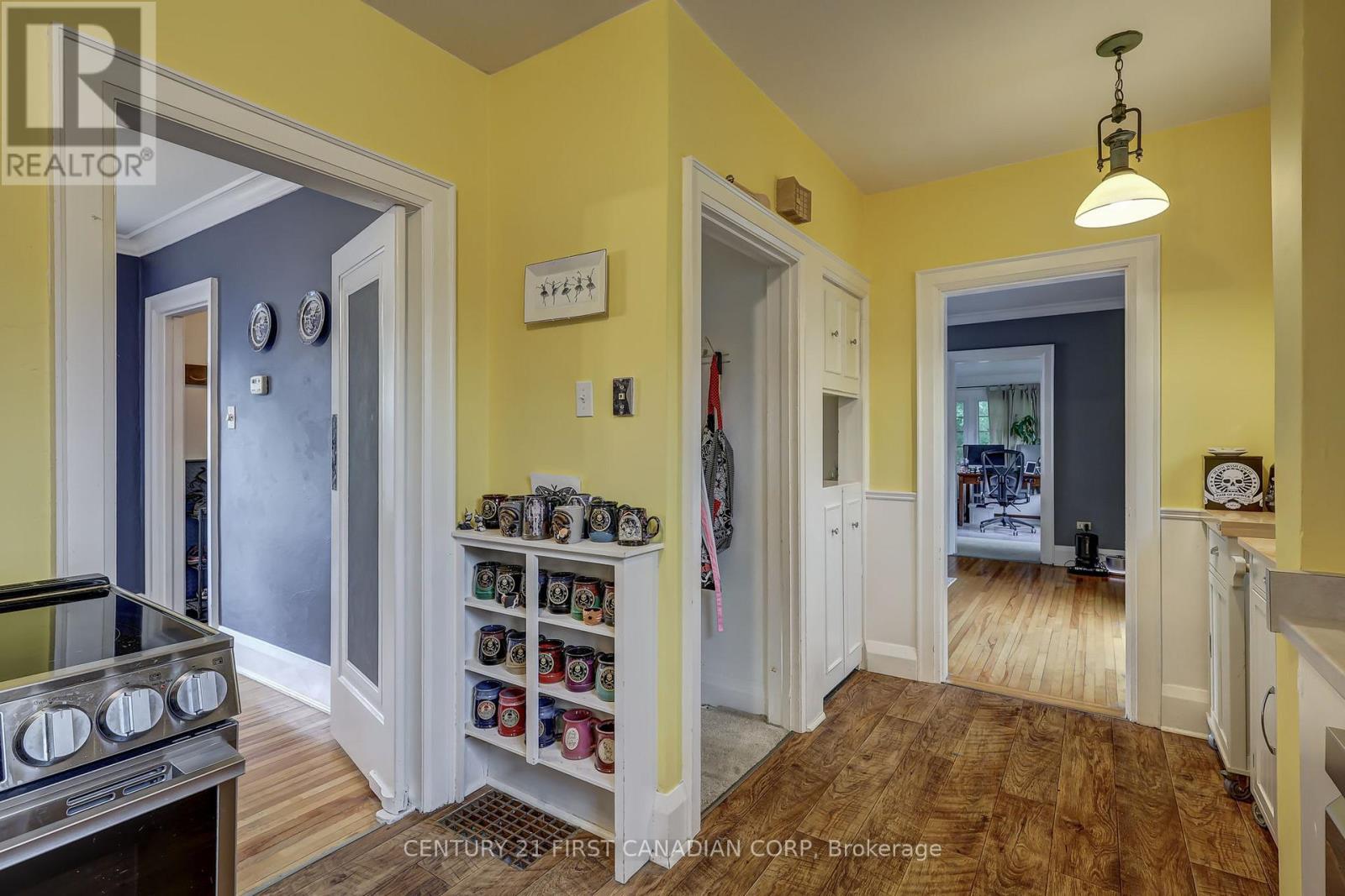 59 SOUTH STREET W - 17