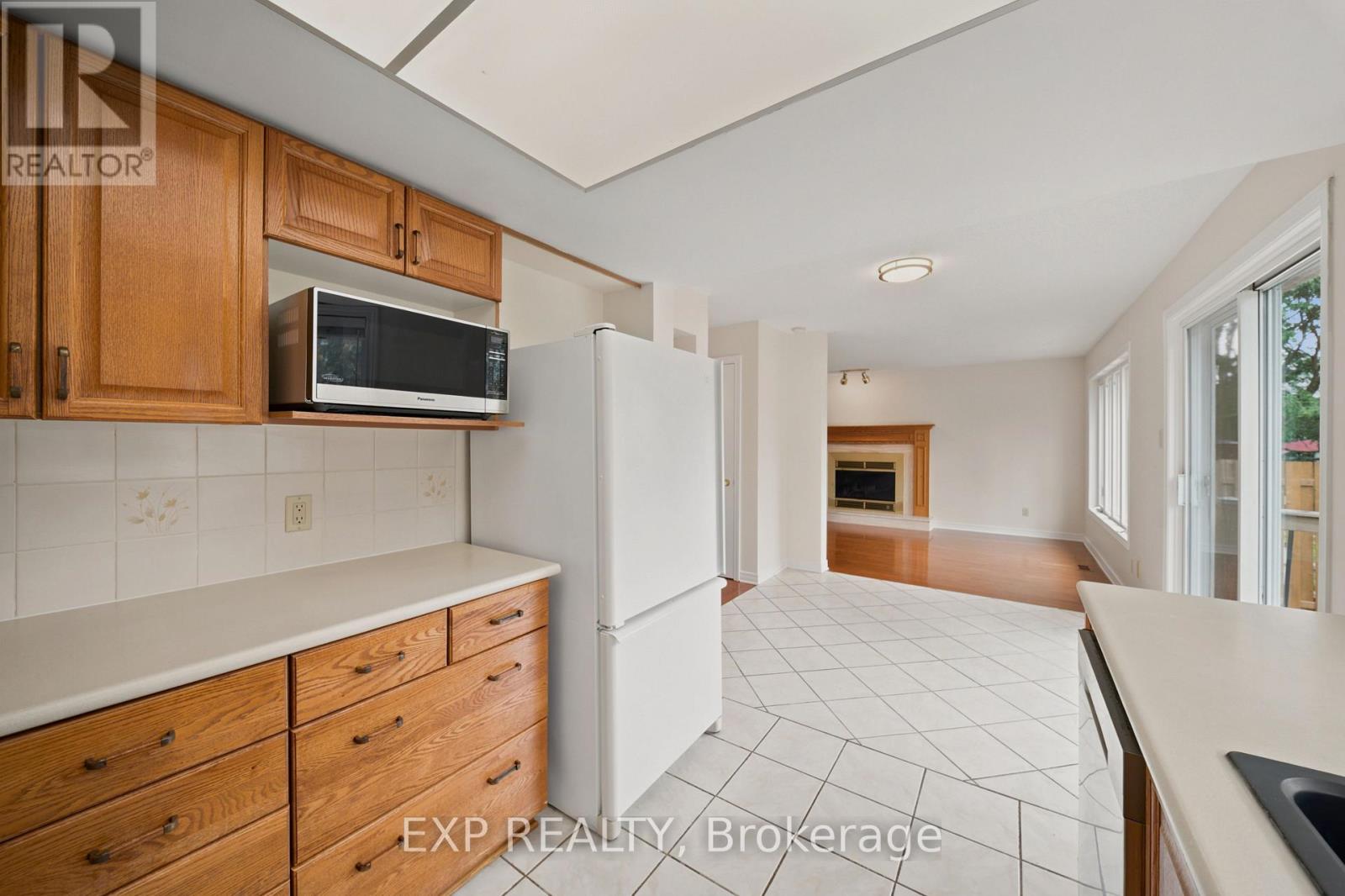 2165 JOHNSTON ROAD - Image 12