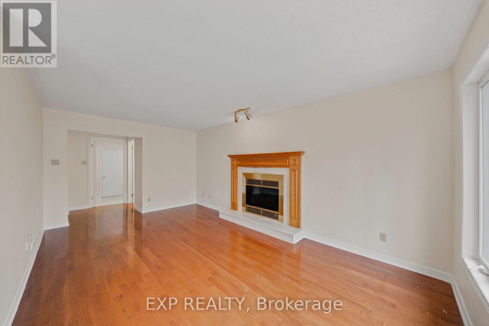 2165 JOHNSTON ROAD - 13