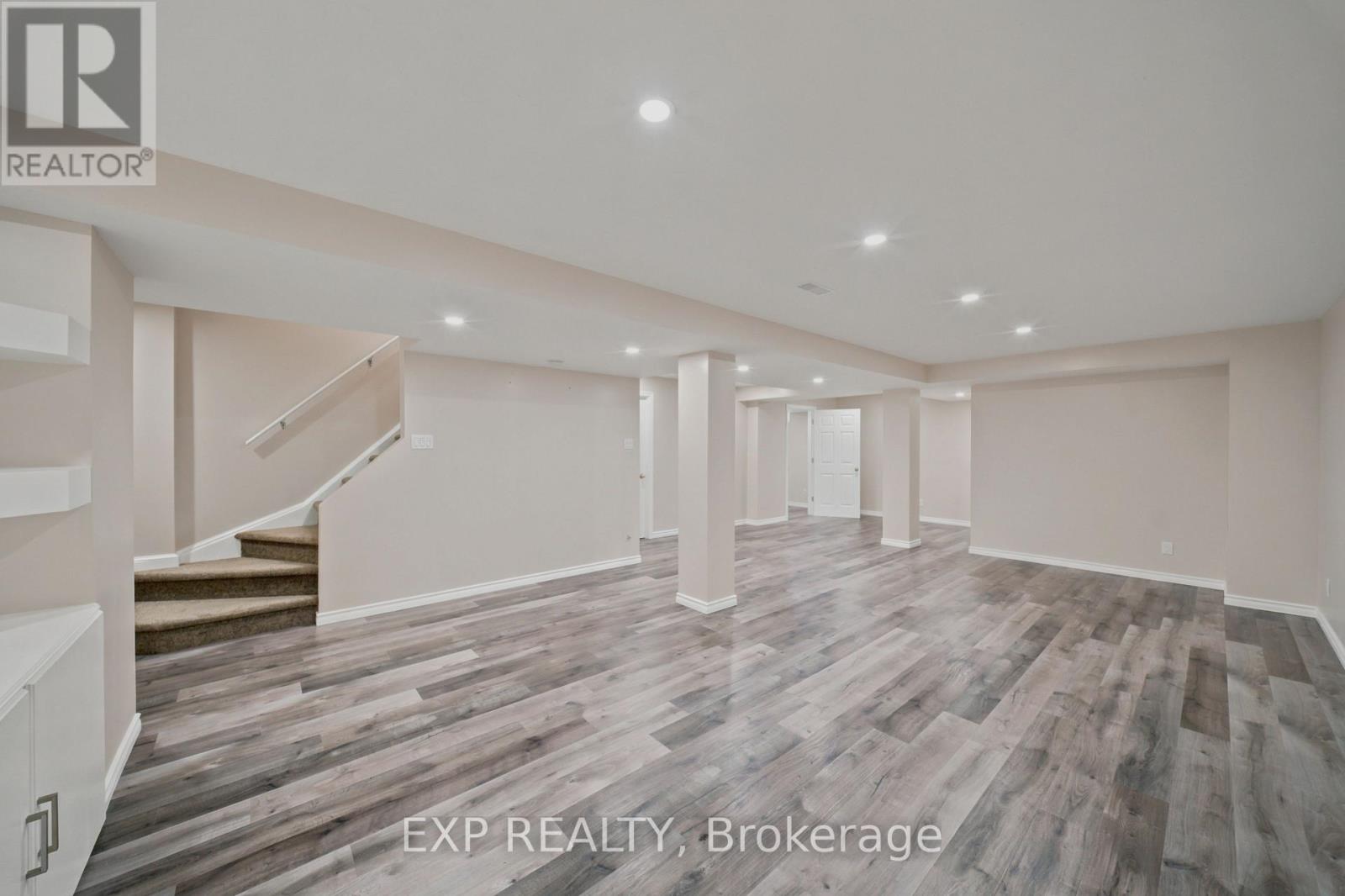 2165 JOHNSTON ROAD - 34