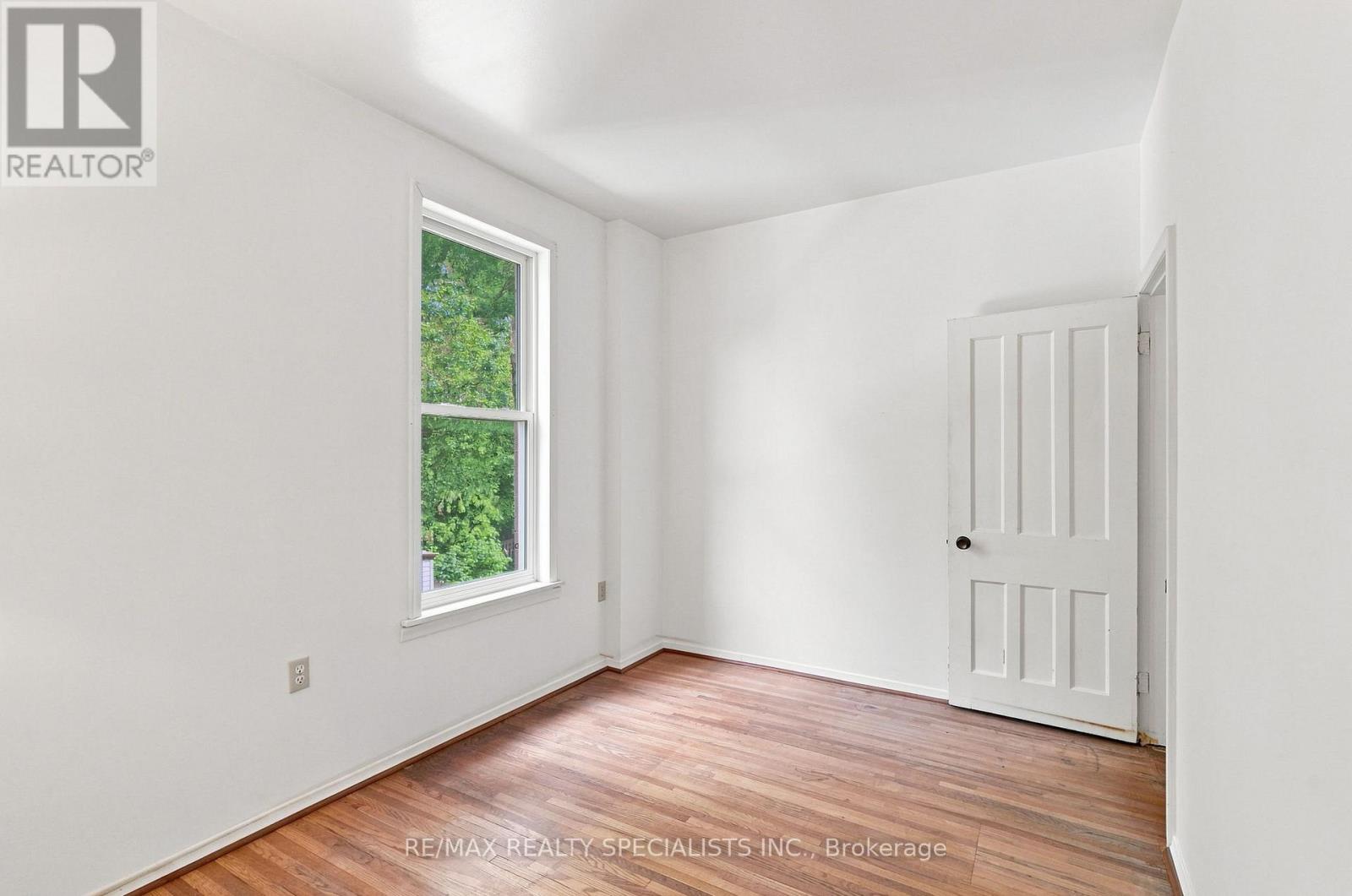 201 CONCORD AVENUE - Image 37