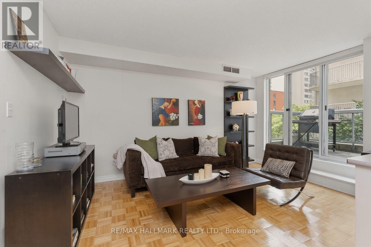 #310 43 EGLINTON AVENUE E - 2