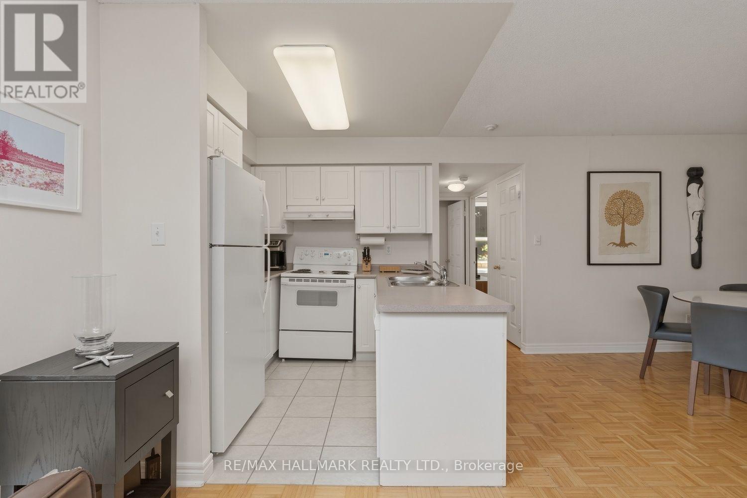 #310 43 EGLINTON AVENUE E - Image 20