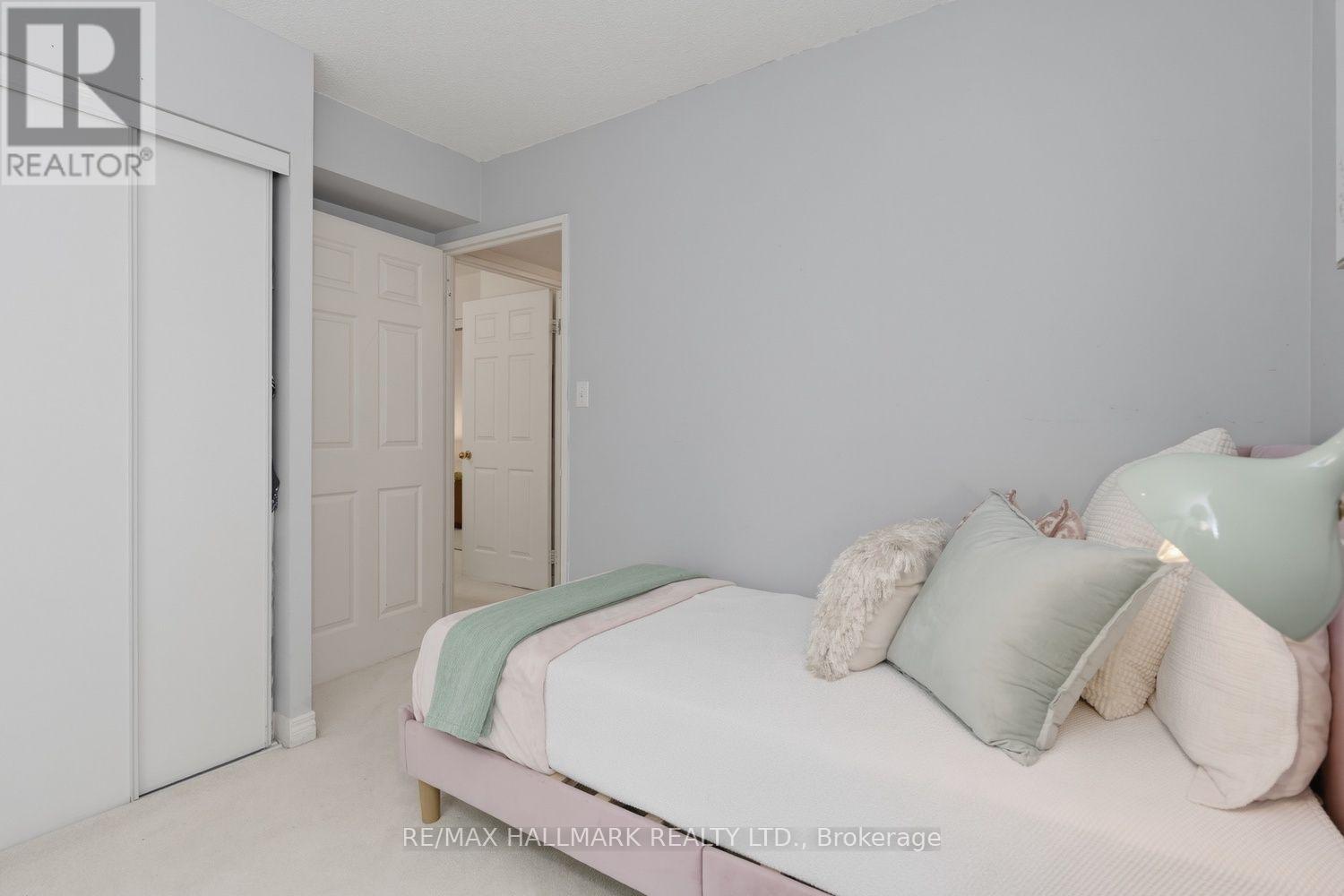 #310 43 EGLINTON AVENUE E - Image 25