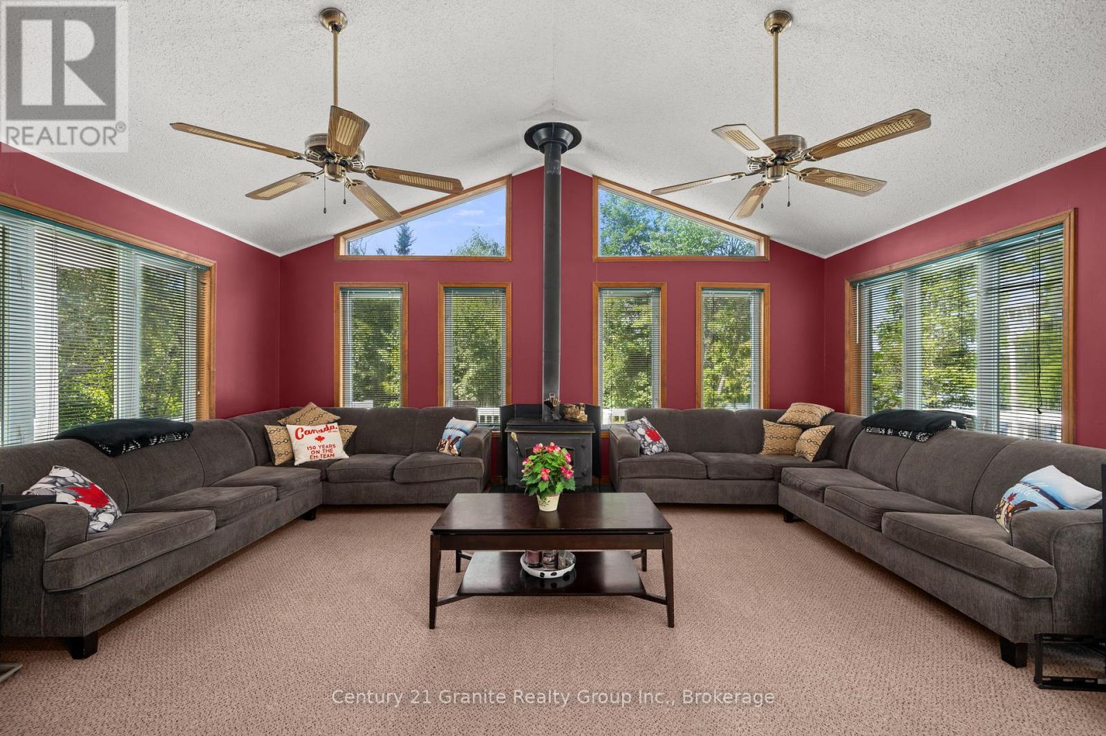 1036 RUTHVEN ROAD - 30