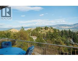 933 Purcell Drive, Kelowna, BC V1V1N8 Photo 17