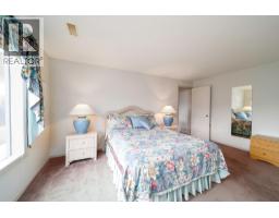 933 Purcell Drive, Kelowna, BC V1V1N8 Photo 42