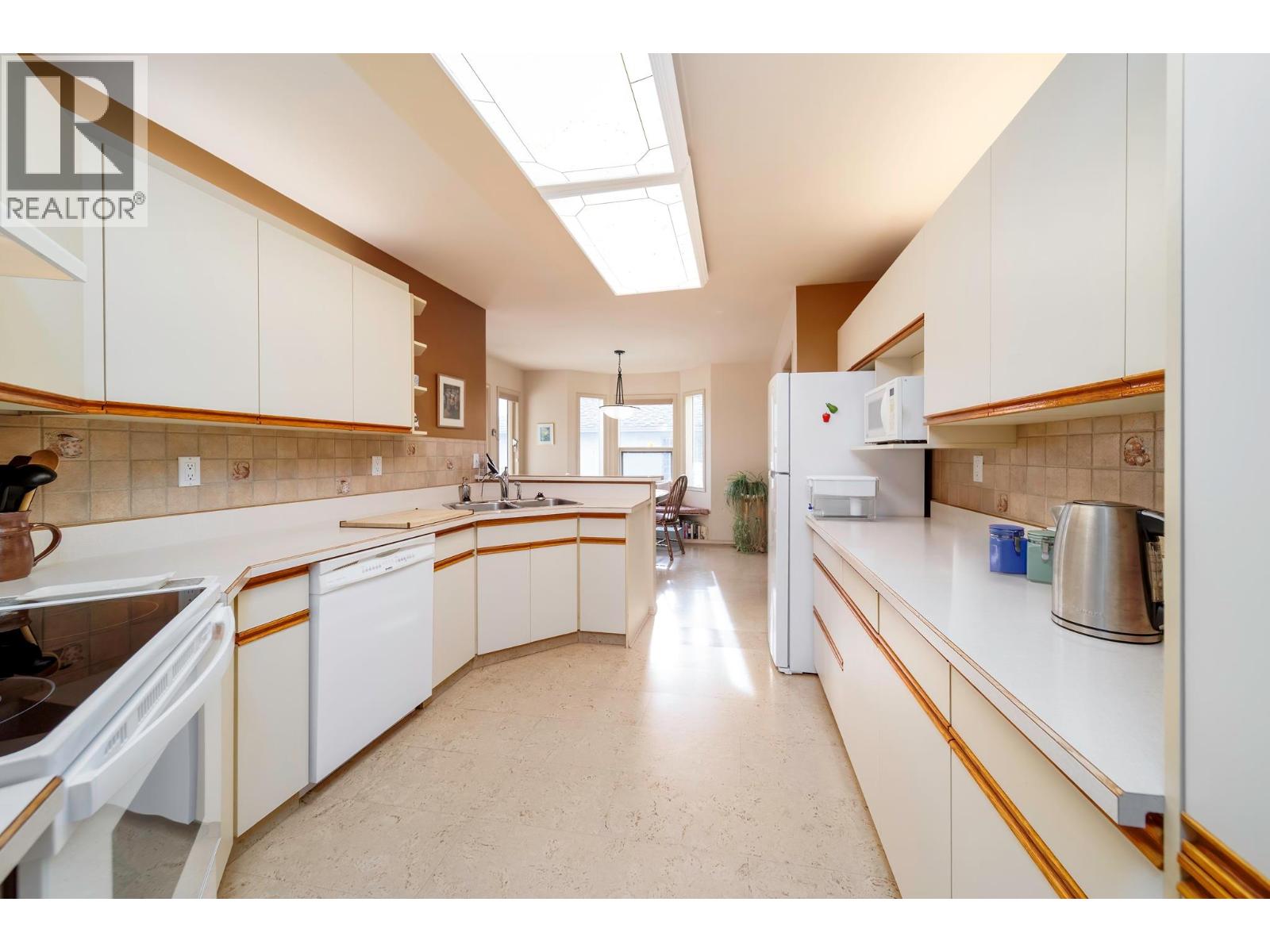  933 Purcell Drive, Kelowna