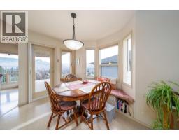 4pc Ensuite bath - 933 Purcell Drive, Kelowna, BC V1V1N8 Photo 9