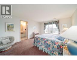 933 Purcell Drive, Kelowna, BC V1V1N8 Photo 41