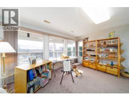 933 Purcell Drive, Kelowna, BC V1V1N8 Photo 38