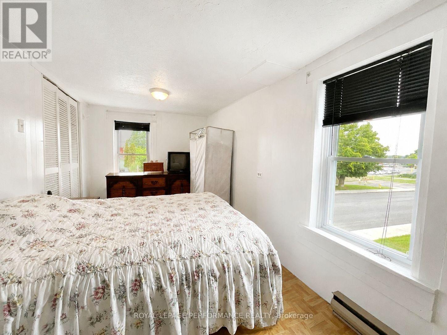 232 REGENT STREET - Image 14
