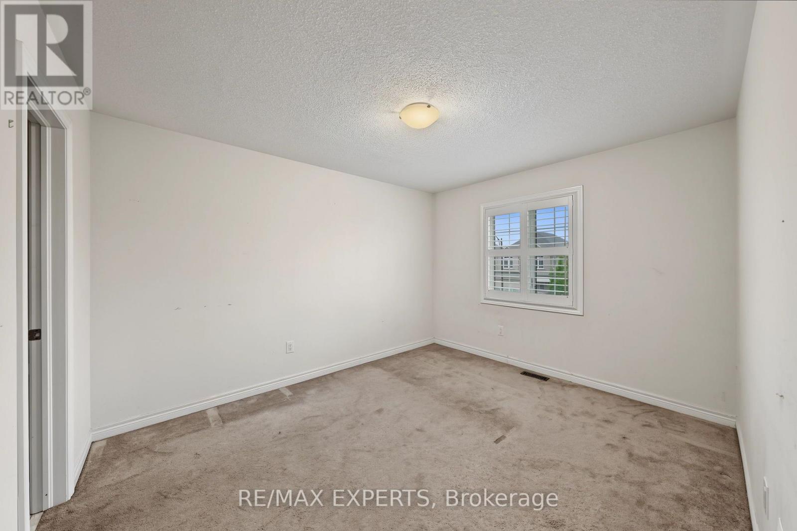 39 NAYLOR DRIVE - 18