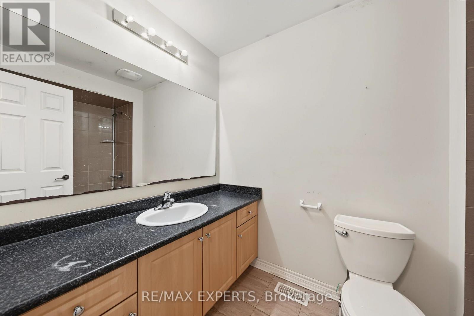 39 NAYLOR DRIVE - 24