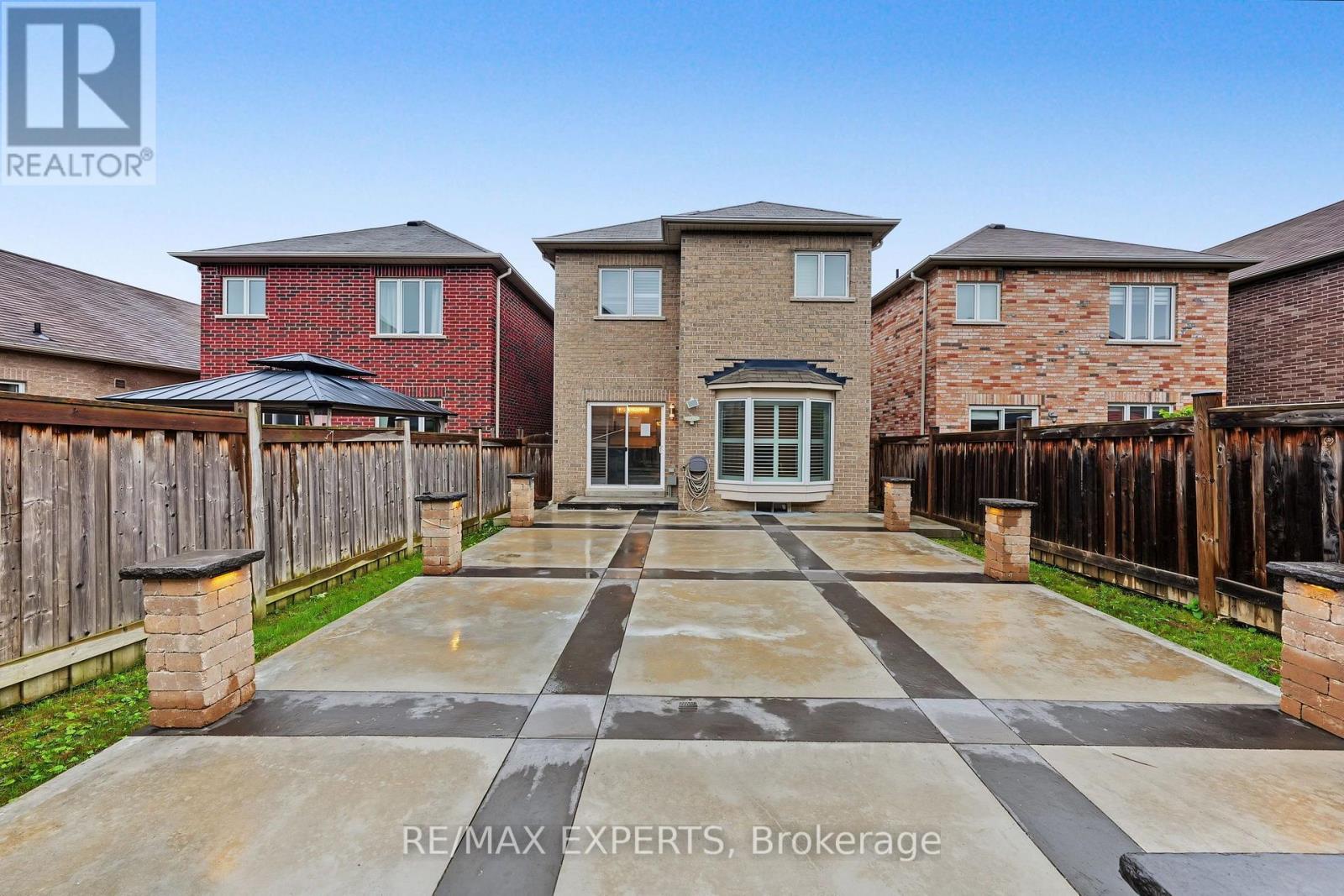 39 NAYLOR DRIVE - 38