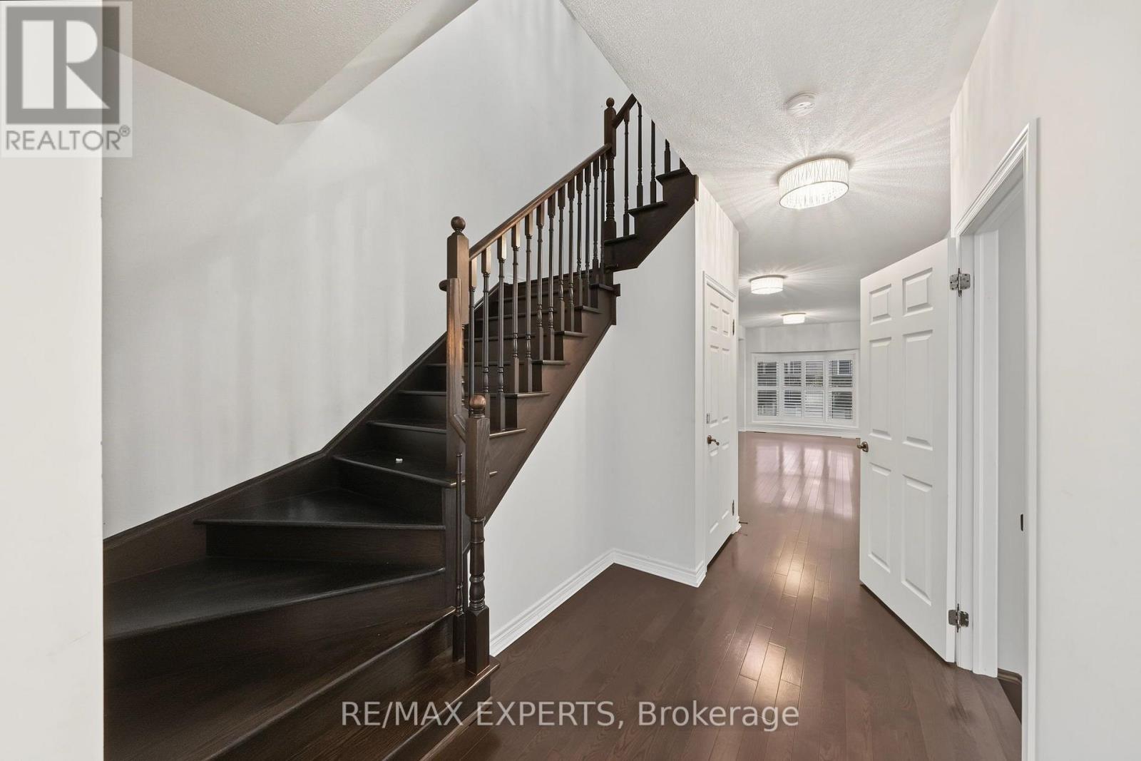 39 NAYLOR DRIVE - 4