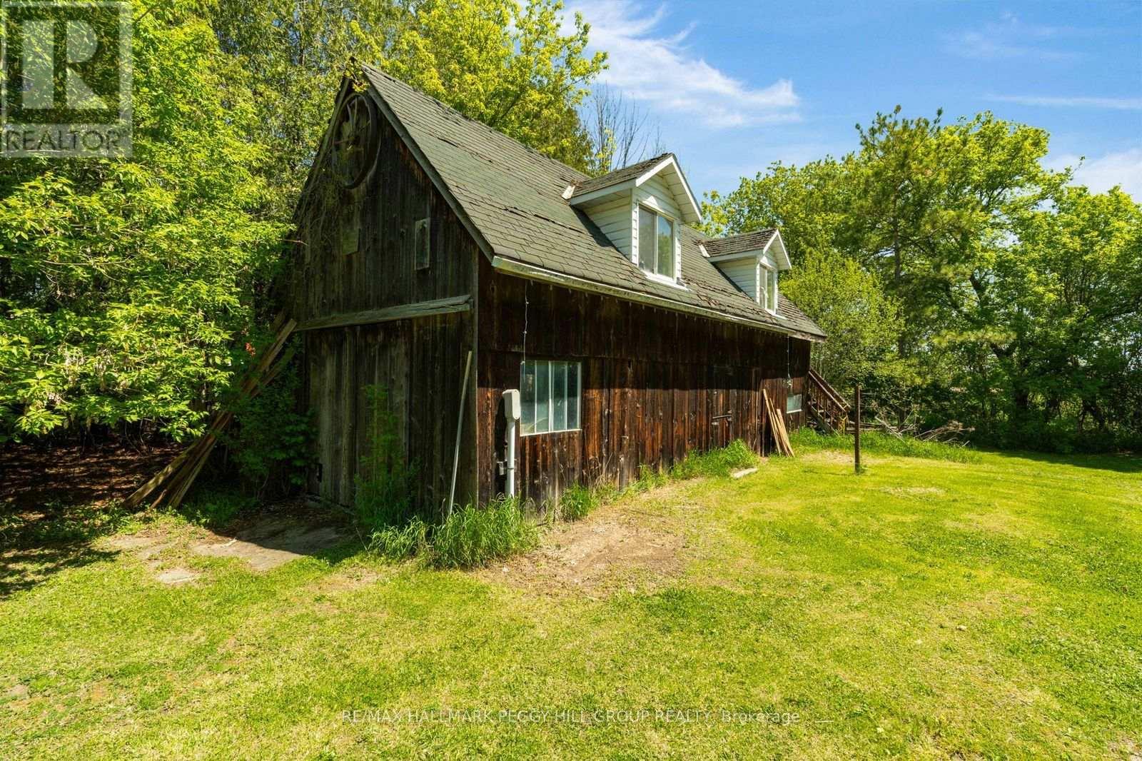 2145 18TH SIDE ROAD - 21