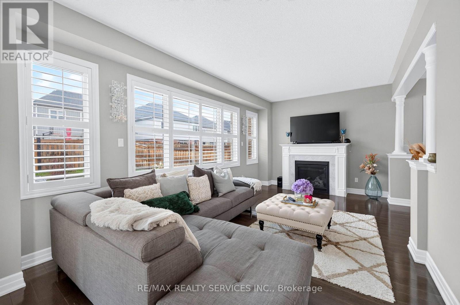 484 GREENWOOD DRIVE - 12