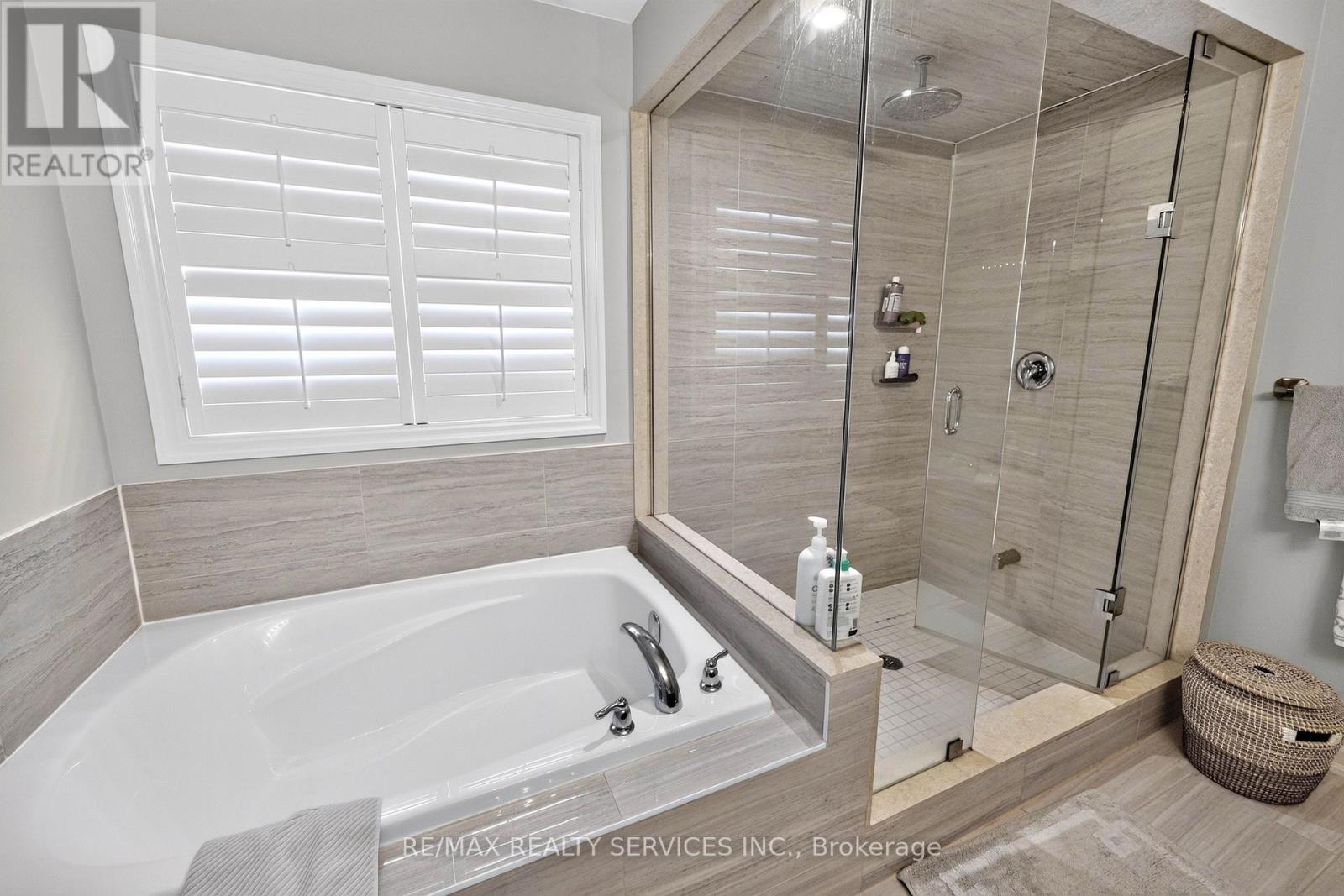 484 GREENWOOD DRIVE - Image 29