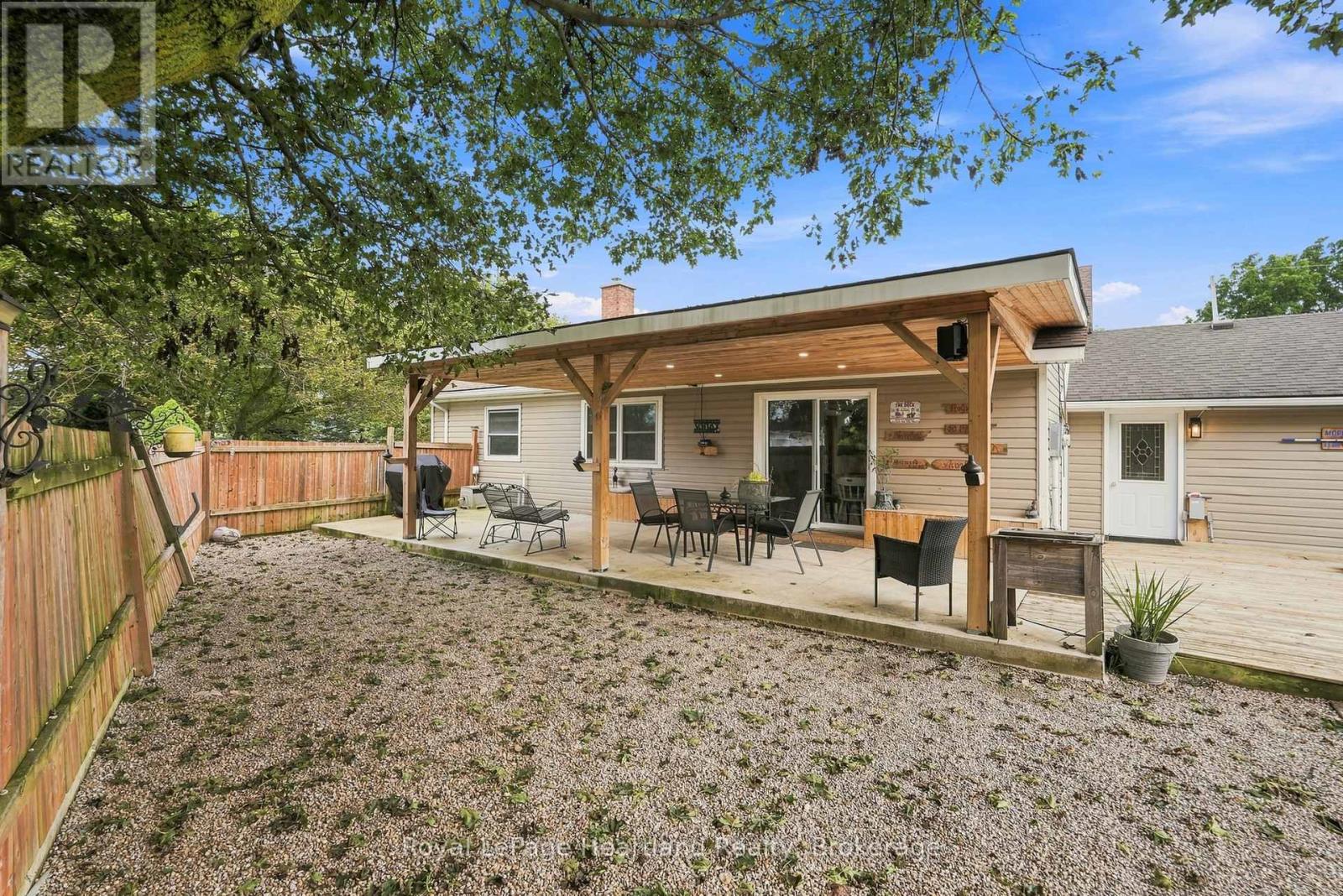 1041 MAIN STREET - 2