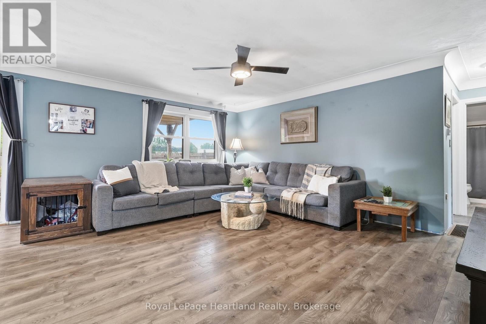 1041 MAIN STREET - 8